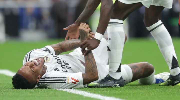 涙のスター選手に悲劇…左膝靱帯断裂から復帰も、今度は右膝靭帯完全断裂