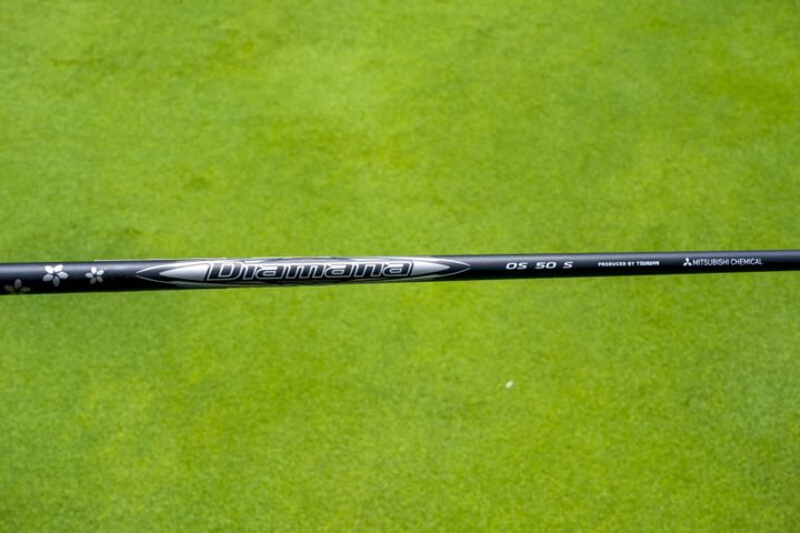 振りやすく打ちやすい短尺ドライバーはコレ！岩男健一プロが試打