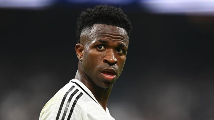 世界的スターに投票しなかった記者、投票権返上…「私の技術的ミス、審査員を辞任する」