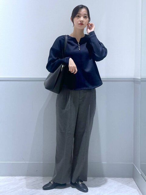 グローバルワークのライトクッションパールプルオーバー