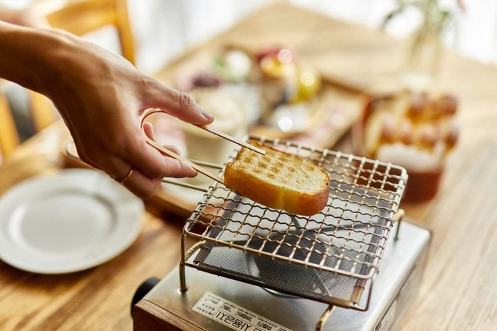 伝統ある京金網の技術を使った「金網つじ」のセラミック付き焼き網