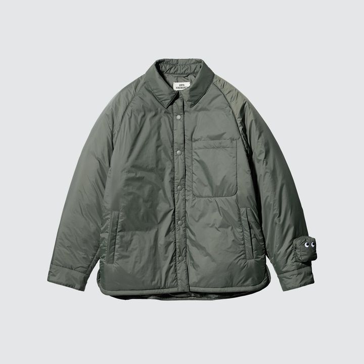 画像: 【UNIQLO×ANYA HINDMARCH】パフテックシャツジャケット¥8,990 www.uniqlo.com