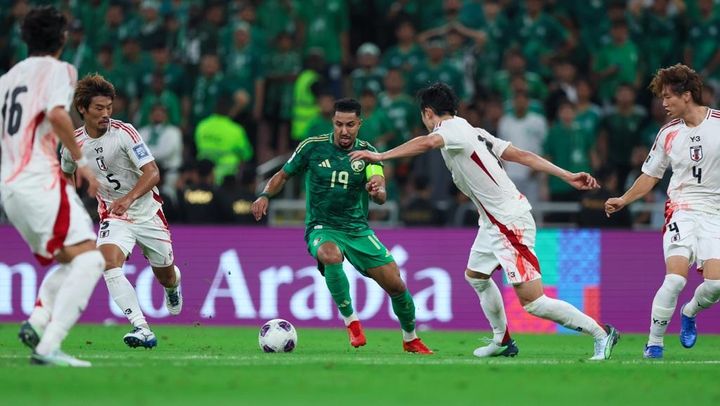 日本代表に負けて監督解任のサウジ、招集メンバーを10人変更する