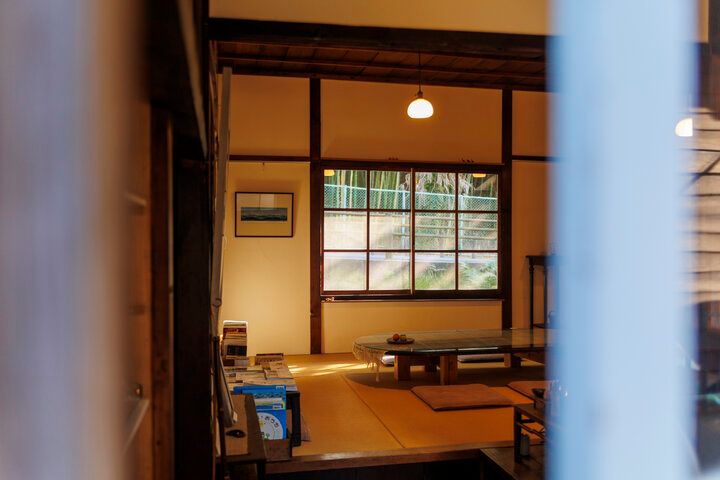 奈良・東大寺の北、築100年のノスタルジックなカフェ「工場跡事務室」で、心ほどける朝食や大和茶を