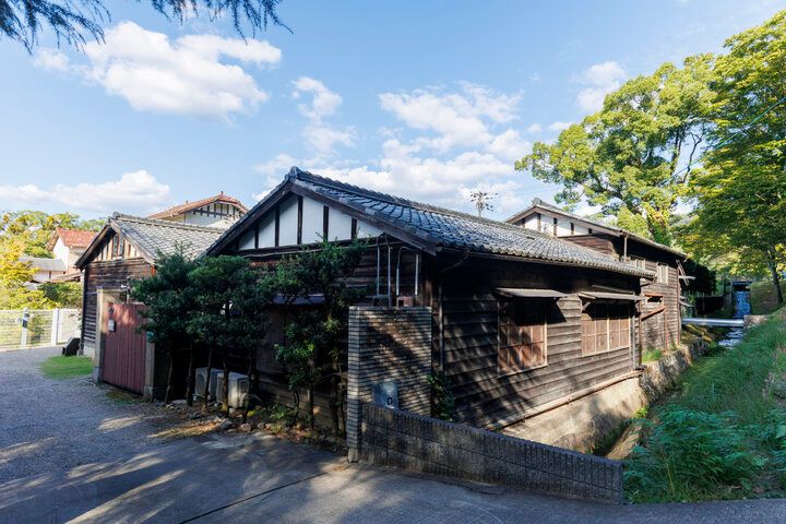 奈良・東大寺の北、築100年のノスタルジックなカフェ「工場跡事務室」で、心ほどける朝食や大和茶を