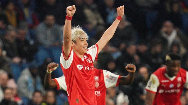 日本代表のイケメンコンビ、仏でアベックゴール！「日本人がずば抜けていた」と現地脱帽