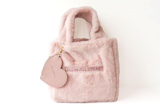 宝島社sweet12月号付録のジルスチュアートファーバッグとハート形ポーチチャーム2