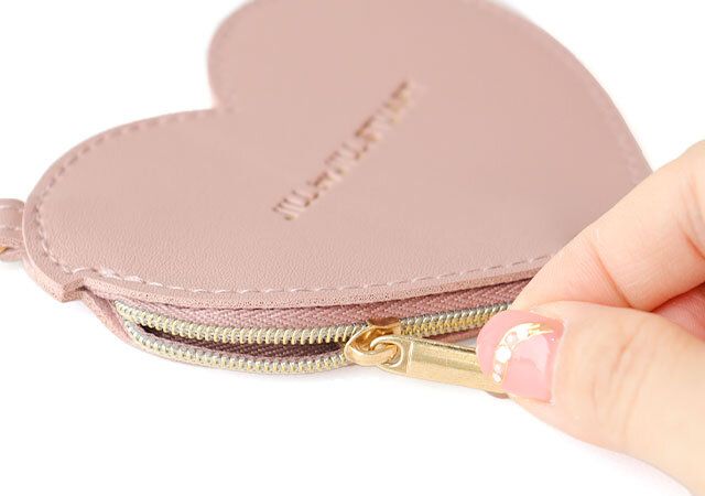 宝島社sweet12月号付録のジルスチュアートハート形ポーチチャーム2