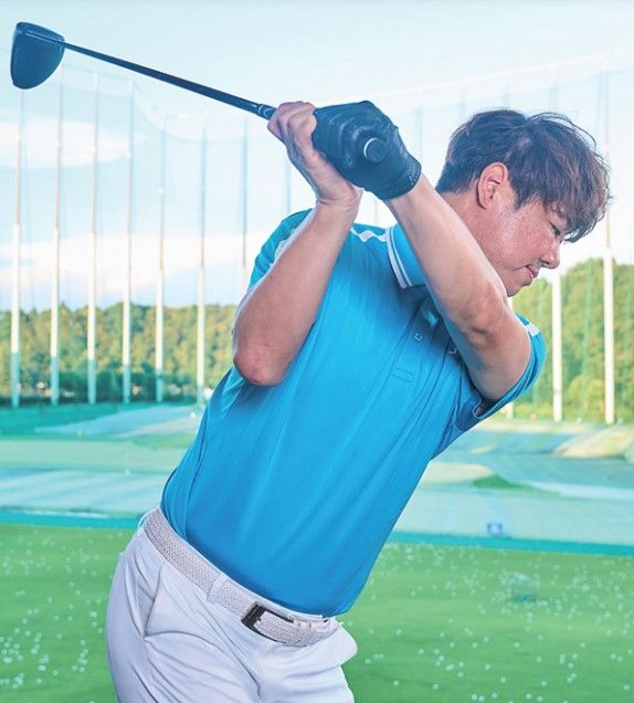 岩井明愛の「真っすぐ飛ばせるトップ」をプロが解説！簡単にマネする方法は？