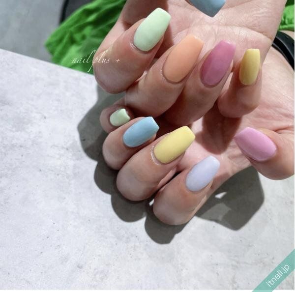 nail PLUS+が投稿したネイルデザイン [photoid:I0128307] via Itnail Design (742351)