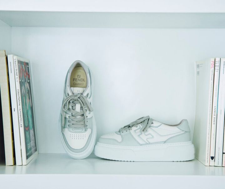 FENDIスニーカー