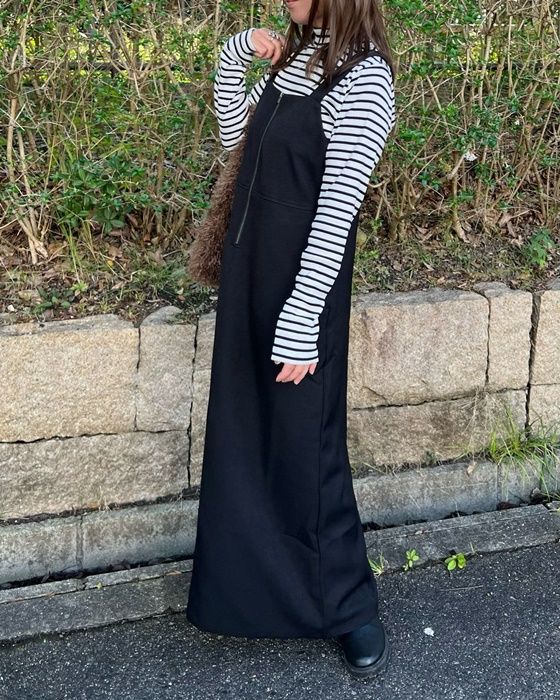 しまむらのブラウンの「エコファーワンショルダーバッグ」×ジャンパースカート