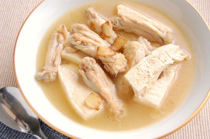 手羽先と豆腐の煮込み