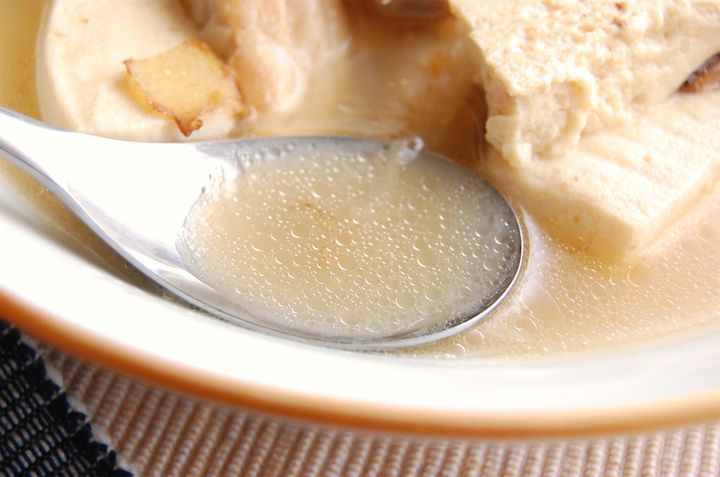 手羽先と豆腐の煮込み