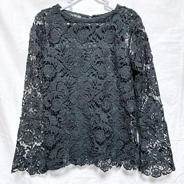 しまむら「レースプルオーバー＋タンクトップ」