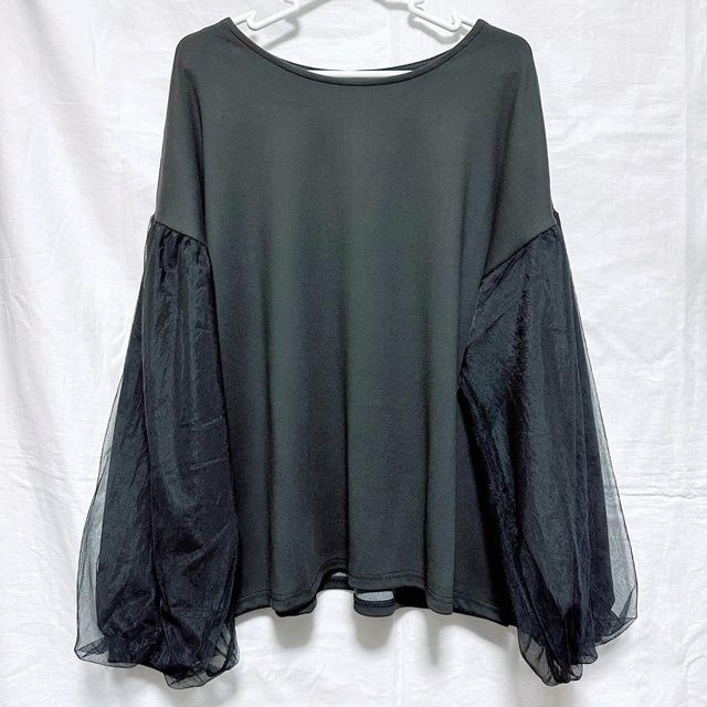 しまむら「TPu袖チュールプルオーバー」