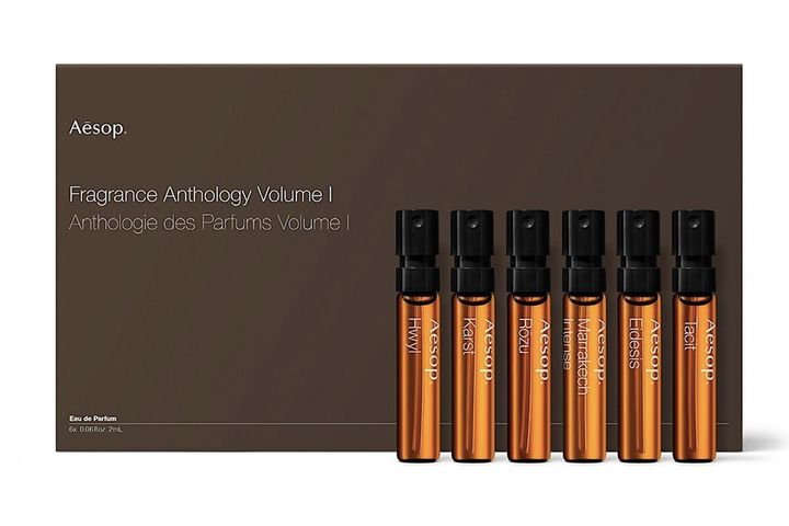 フレグランス アンソロジー ボリューム I ￥5,940（11月5日よりイソップ・オンラインストア先行発売中、11月11日より全国発売） ※セット内容／マラケッシュ インテンス オードパルファム、タシット オードパルファム、ヒュイル オードパルファム、ローズ オードパルファム、イーディシス オードパルファム、カースト オードパルファム 各2ml