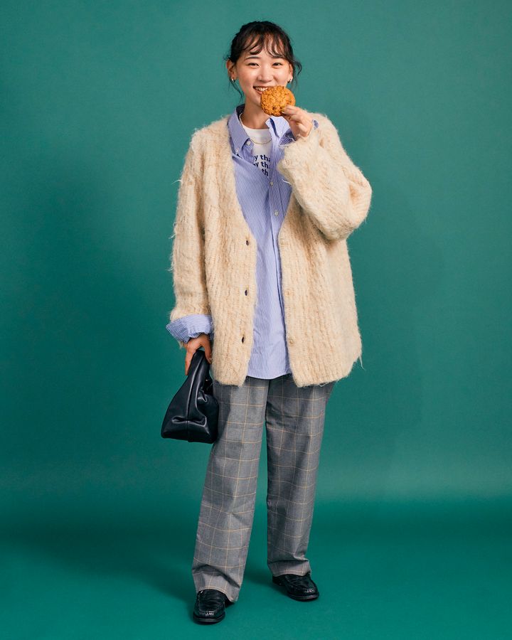 “ニットカーディガン”を投入した秋冬コーデ5選。主役にも脇役にもなって重ね着に便利！【FUDGE FRIEND おしゃれさんの毎日コーディネート】