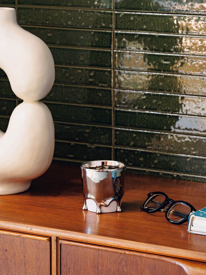 陶芸家・桑田卓郎の作品