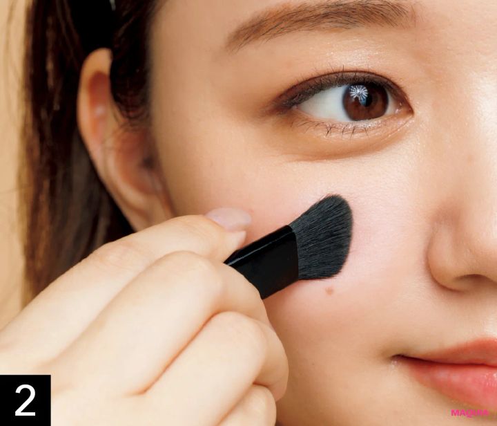 透明感が爆上がり！ 青みピンクチークで元から美肌な人に_9