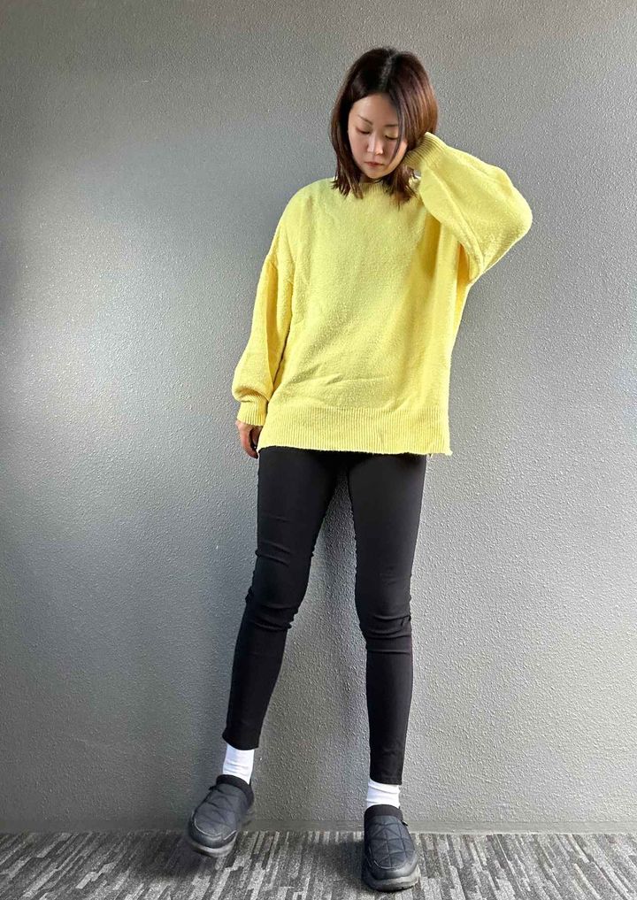 画像: カラーニットと相性抜群！