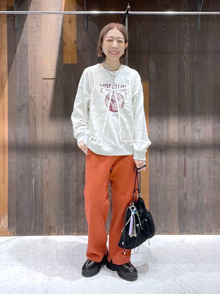 画像2: 出典：.st