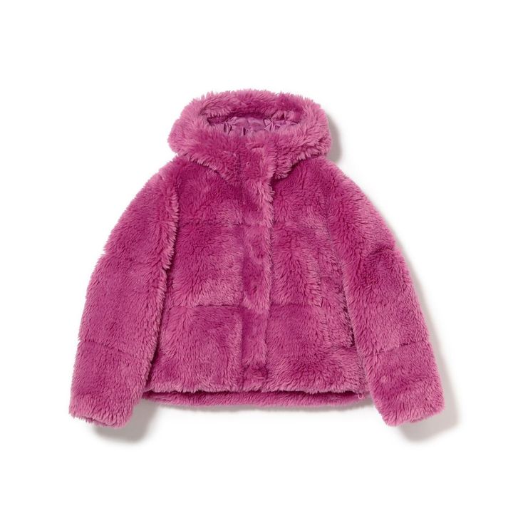 画像: Ronney Puffer Jacket High Pile（Bodacious）¥50,600／UGG®︎ for Ray BEAMS（ビームス ウィメン 原宿） 出典：www.beams.co.jp