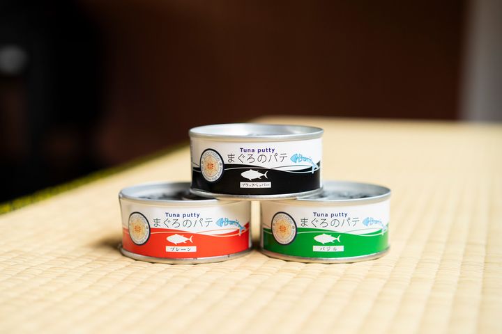 三重県立水産高等学校と地元企業が共同開発した、まぐろパテ。