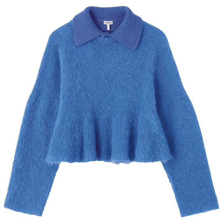 ニッ トトップ ￥246,400 （予定価格）／LOEWE（ロエベ ジャパ ン クライアントサービス）