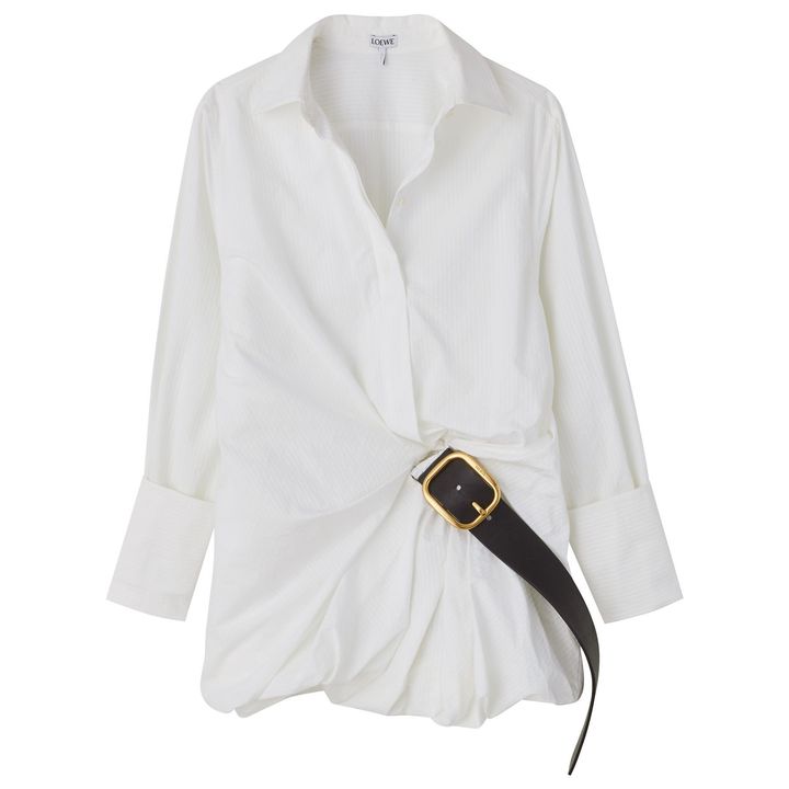 シャツ ￥229,900（予定価格）／LOEWE（ロエベ ジャパン クライアントサ ービス）