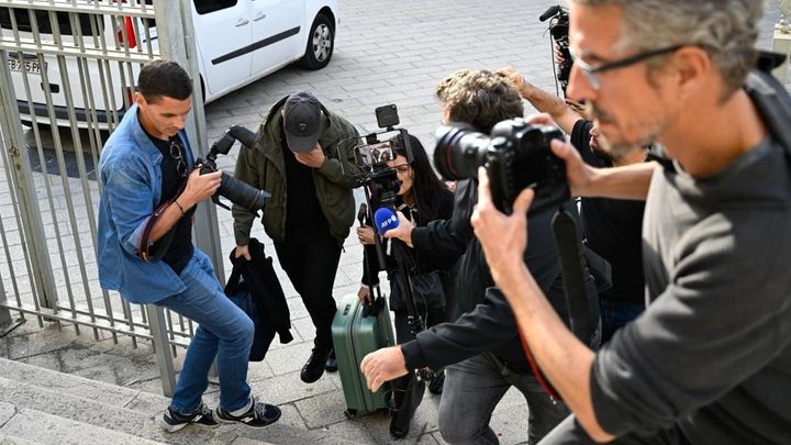 34歳の元代表FW、性的暴行などで執行猶予付きの懲役2年…被害女性は号泣