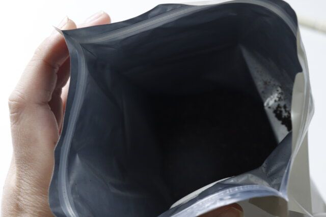 ダイソーのたくさん入る食品保存袋（コーヒー用、約300g）