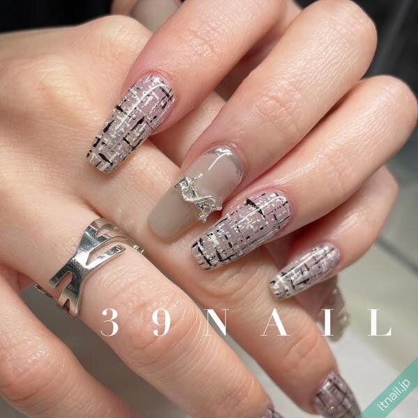 39NAILが投稿したネイルデザイン [photoid:I0107145] via Itnail Design (742632)