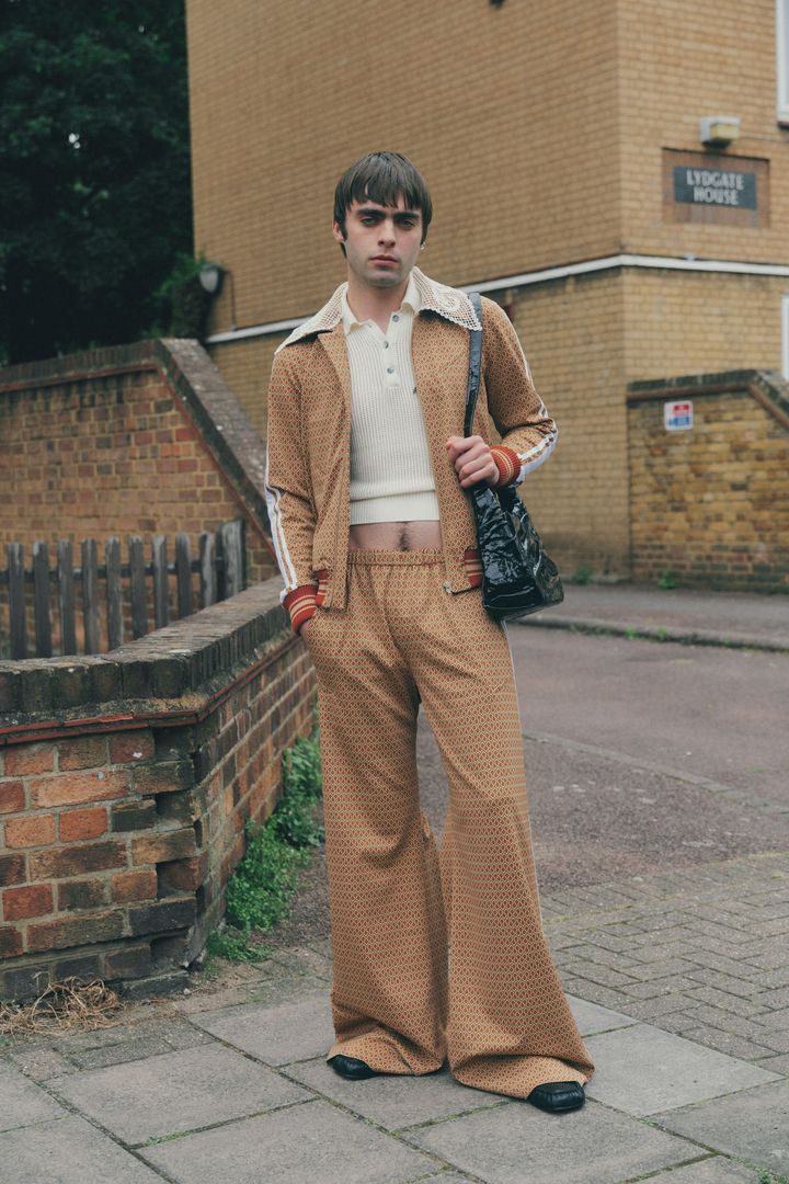 エゴンラボ 2025年春夏メンズコレクションより。