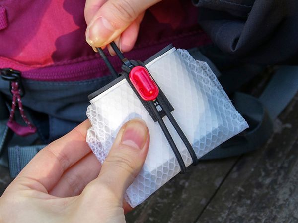 コンパクトなのに120時間点灯！ポーチランタンがキャンプで大活躍！