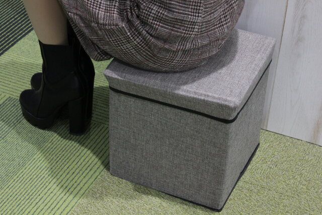 ダイソー 正方形 座りやすい