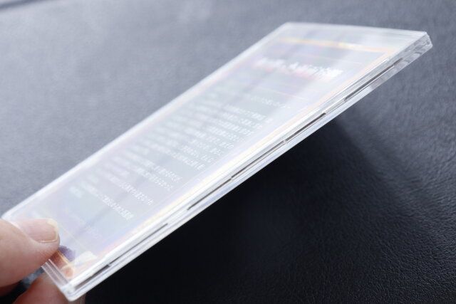 セリアのスリムなトレカ用薄型カードケース 2な