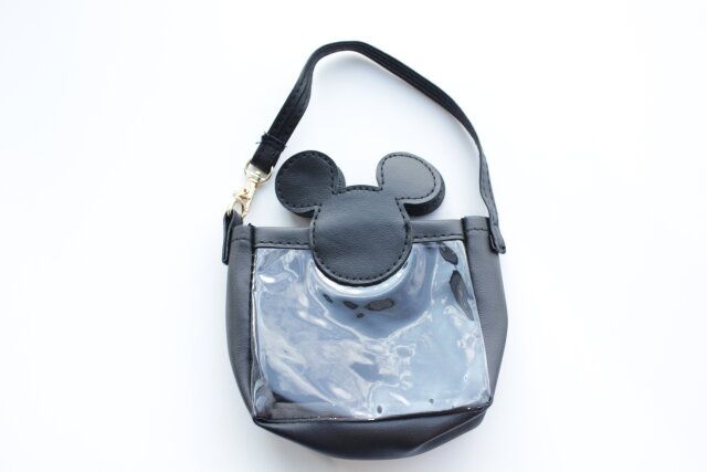 ダイソー バッグチャームポーチ