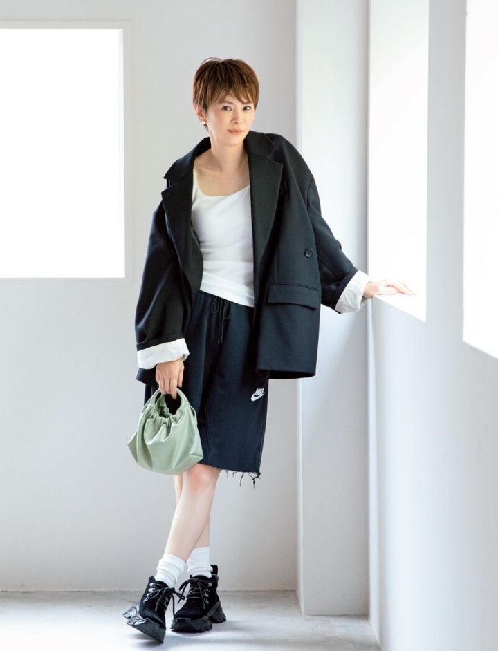 今宿麻美さんの私服コーデ 