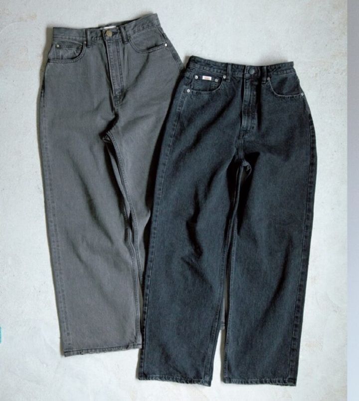 今宿麻美さんの私服 シシクイのデニムパンツ