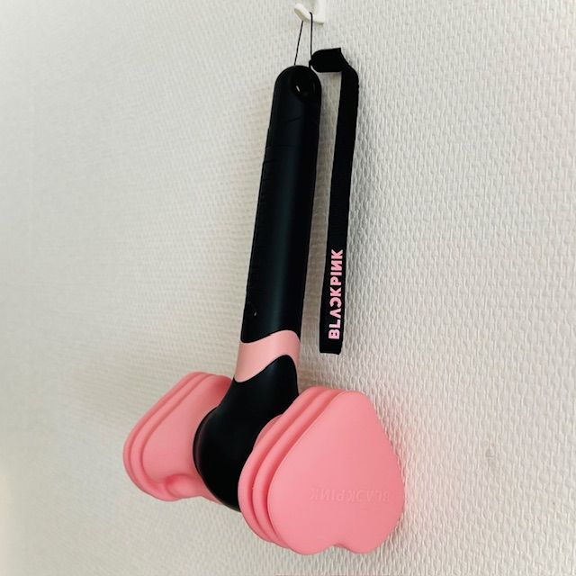 ペンライトの飾り方_壁掛けフックに吊り下げて飾る