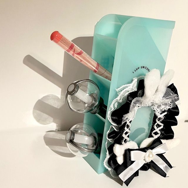 ペンライトの飾り方_ペン立てで見せる収納