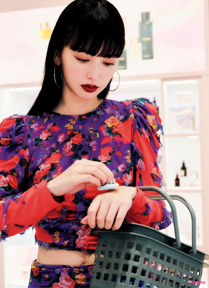 鈴木えみが念願の@cosme TOKYOで爆買い！ 買ったコスメ、すべて見せます_4