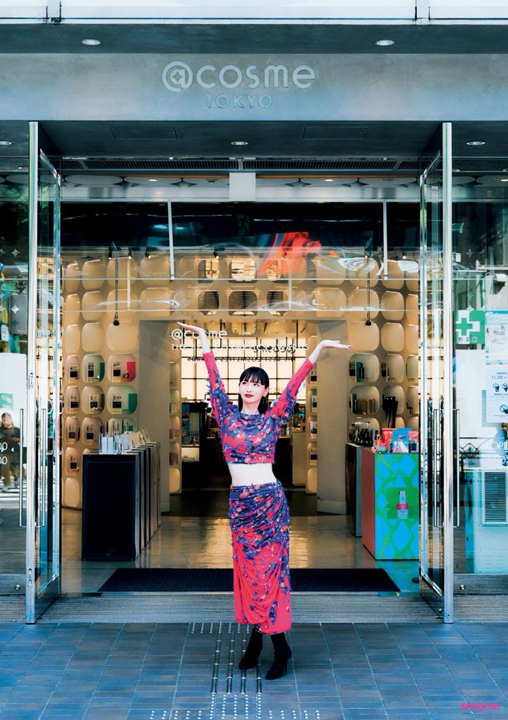鈴木えみが念願の@cosme TOKYOで爆買い！ 買ったコスメ、すべて見せます_2