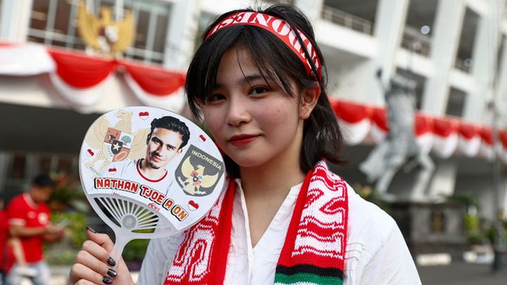 日本代表はインドネシアで大人気！長友佑都も「ハリウッドスターみたい。調子に乗っちゃうよこれ」と驚く