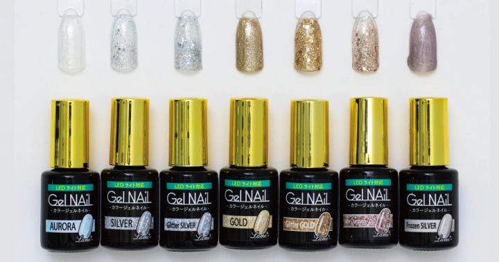 Seria（セリア）のジェルネイルのシルバー、ゴールド系カラー