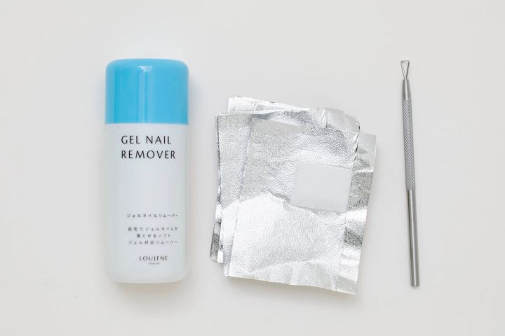 セリアのジェルネイルをオフするアイテム