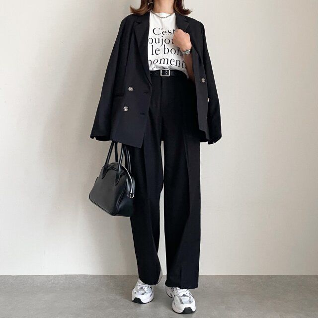 カジュアルセットアップコーデ