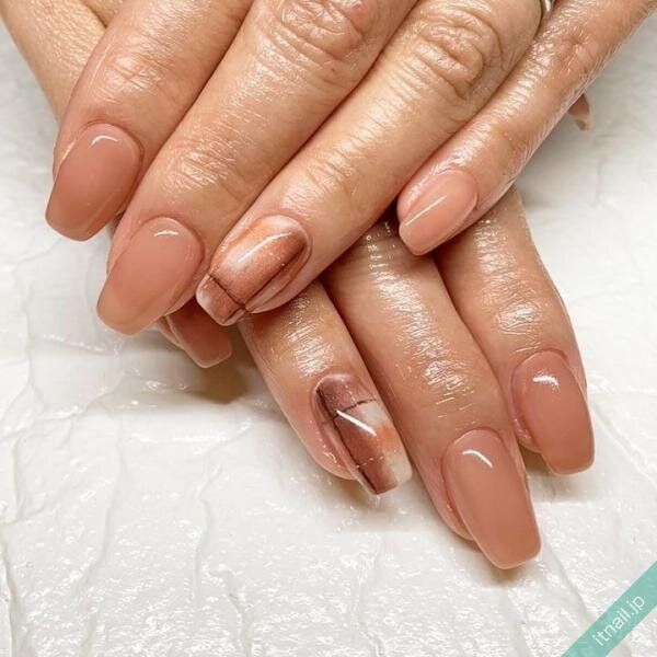 ネイルサロン ナシノキが投稿したネイルデザイン [photoid:I0129519] via Itnail Design (742670)