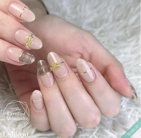 Le bijouが投稿したネイルデザイン [photoid:I0123080] via Itnail Design (742676)